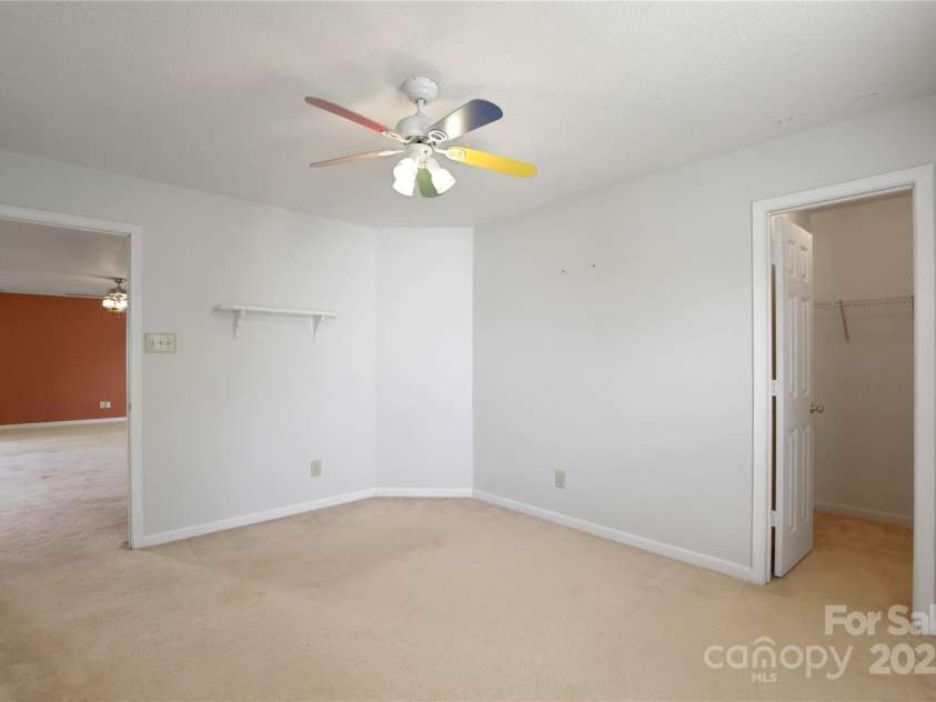 1114 Fenwick Court, Clover, SC 29710.  MLS# CAR4207144, YatesRealty ID 16678. 