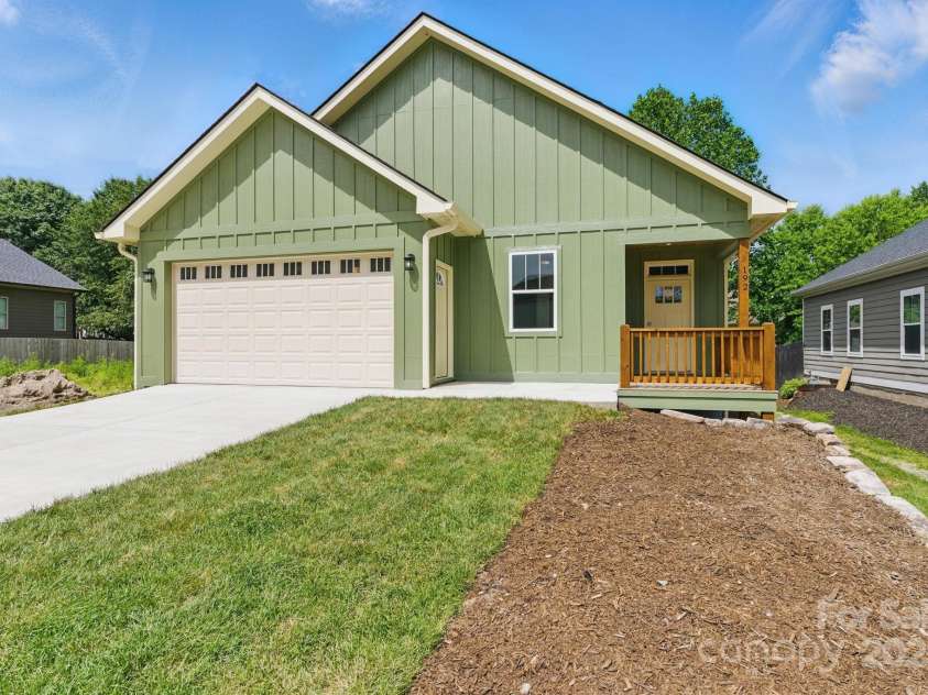 192 Plato Place, Etowah, NC 28729.  MLS# CAR4263231, YatesRealty ID 16679. 