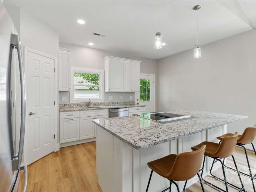 192 Plato Place, Etowah, NC 28729.  MLS# CAR4263231, YatesRealty ID 16679. 