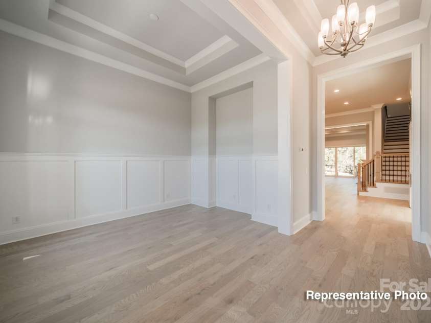 402 Turtleback Ridge, Matthews, NC 28104.  MLS# CAR4302443, YatesRealty ID 1668. 