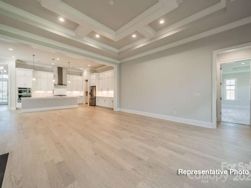 402 Turtleback Ridge, Matthews, NC 28104.  MLS# CAR4302443, YatesRealty ID 1668. 