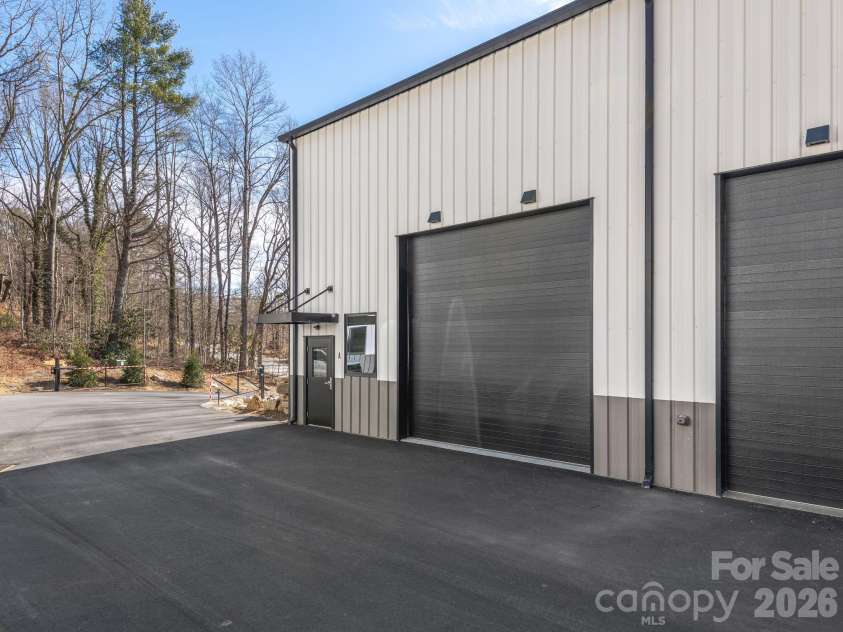 65 Speed Way, Lake Toxaway, NC 28747.  MLS# CAR4315184, YatesRealty ID 1668. 