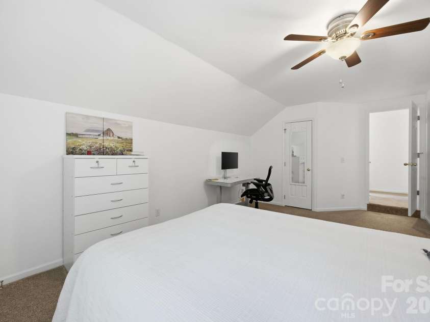 3514 Brooktree Lane, Indian Trail, NC 28079.  MLS# CAR4371815, YatesRealty ID 16683. 