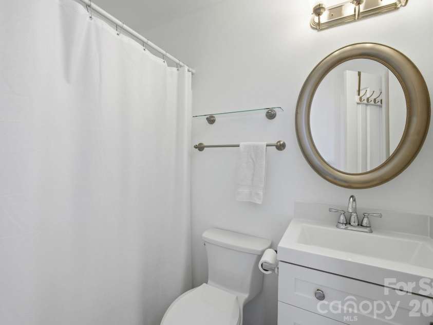 3514 Brooktree Lane, Indian Trail, NC 28079.  MLS# CAR4371815, YatesRealty ID 16683. 