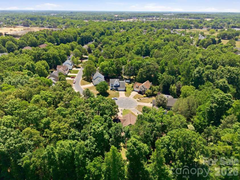 3514 Brooktree Lane, Indian Trail, NC 28079.  MLS# CAR4371815, YatesRealty ID 16683. 