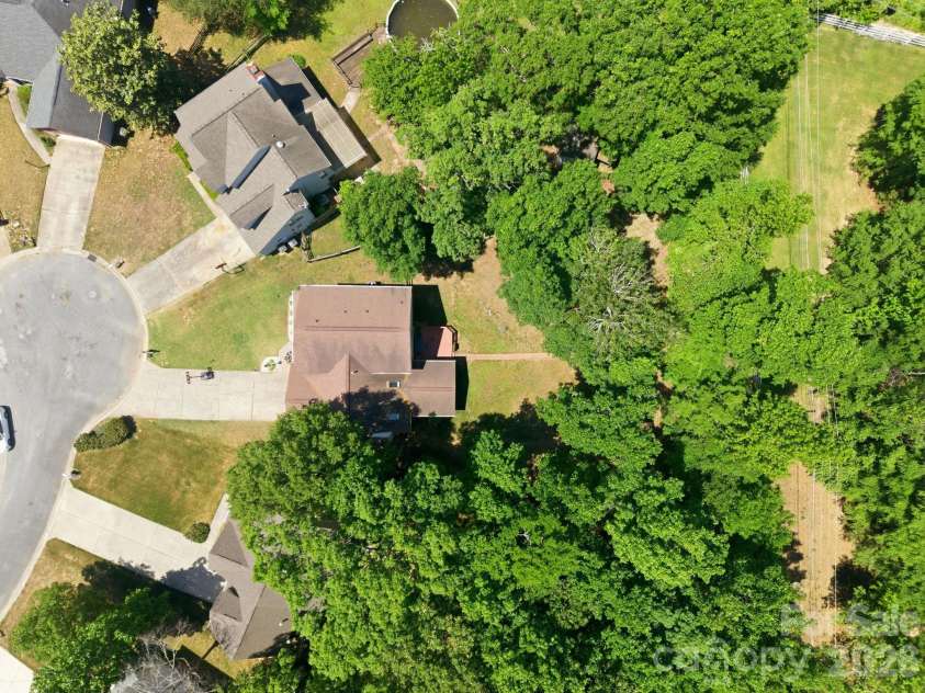 3514 Brooktree Lane, Indian Trail, NC 28079.  MLS# CAR4371815, YatesRealty ID 16683. 