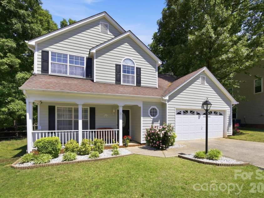 3514 Brooktree Lane, Indian Trail, NC 28079.  MLS# CAR4371815, YatesRealty ID 16683. 
