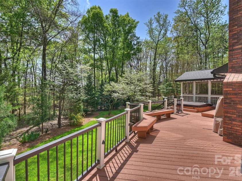 2005 Gathering Place, Kannapolis, NC 28081.  MLS# CAR4365757, YatesRealty ID 16684. Deck