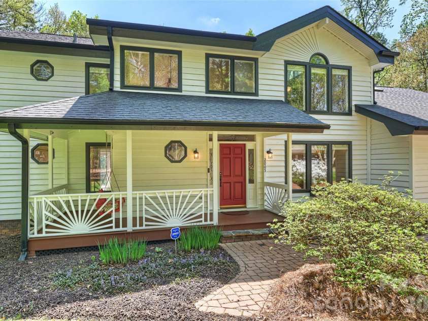 2005 Gathering Place, Kannapolis, NC 28081.  MLS# CAR4365757, YatesRealty ID 16684. Front Exterior