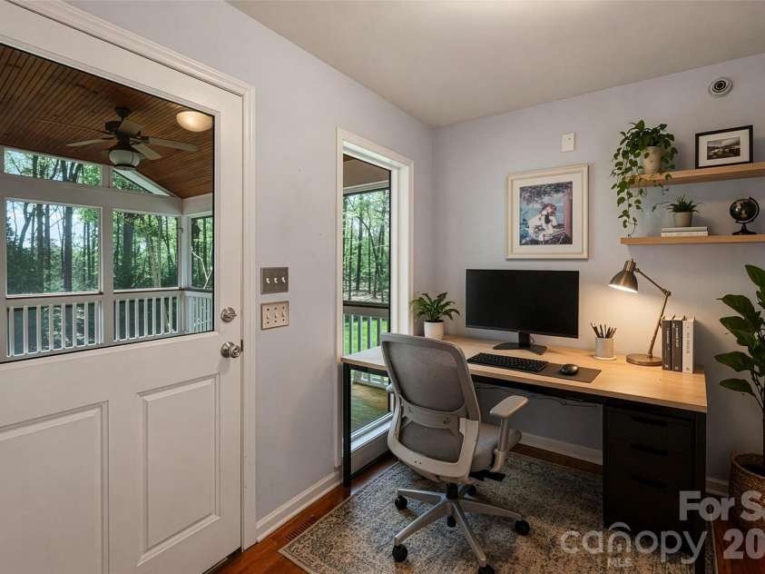 2005 Gathering Place, Kannapolis, NC 28081.  MLS# CAR4365757, YatesRealty ID 16684. Office Nook / Mudroom - Staged