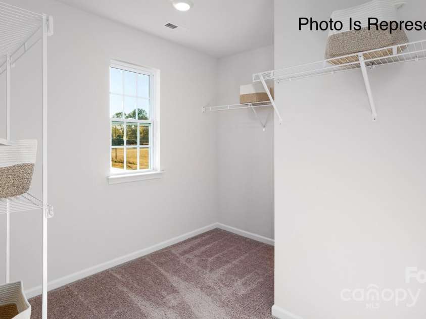131 Meadow View Drive, Statesville, NC 28677.  MLS# CAR4256121, YatesRealty ID 16686. Primary bedroom closet