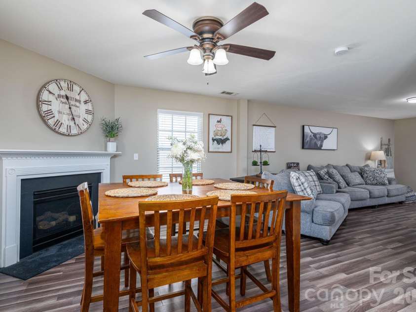 11531 Tribal Drive, Charlotte, NC 28214.  MLS# CAR4373105, YatesRealty ID 16688. 
