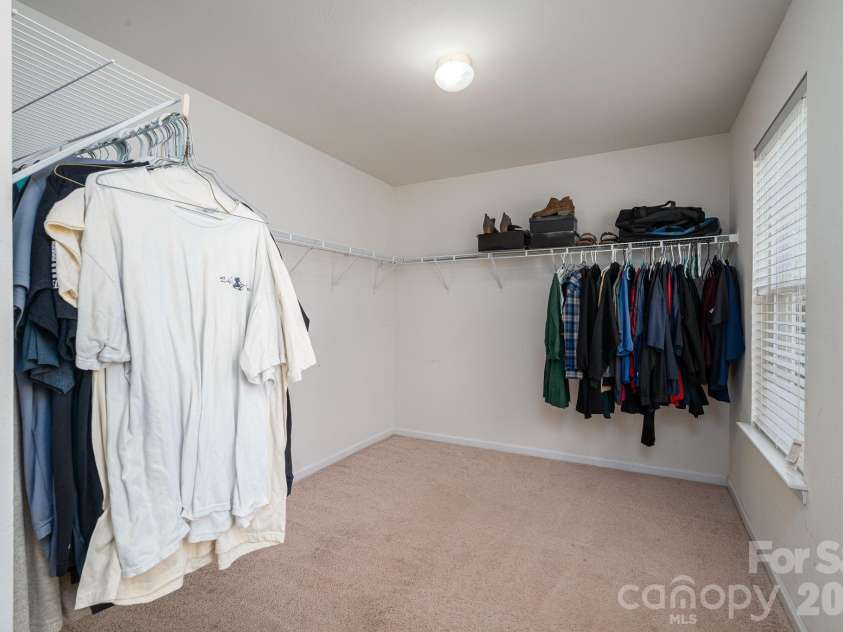 11531 Tribal Drive, Charlotte, NC 28214.  MLS# CAR4373105, YatesRealty ID 16688. 