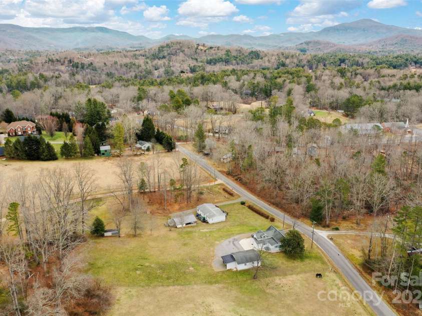 46 Bob Barnwell Road, Fletcher, NC 28732.  MLS# CAR4228793, YatesRealty ID 16688. 