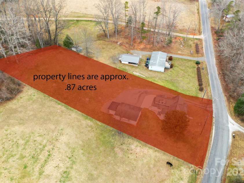 46 Bob Barnwell Road, Fletcher, NC 28732.  MLS# CAR4228793, YatesRealty ID 16688. 