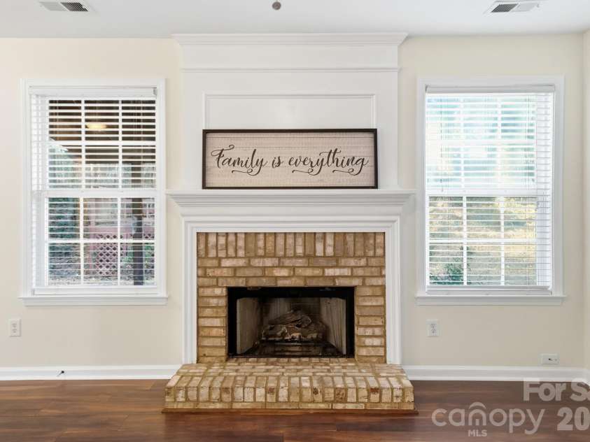 8805 Red Tail Court, Charlotte, NC 28269.  MLS# CAR4382950, YatesRealty ID 1669. 