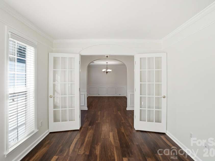 8805 Red Tail Court, Charlotte, NC 28269.  MLS# CAR4382950, YatesRealty ID 1669. View from flex/office room