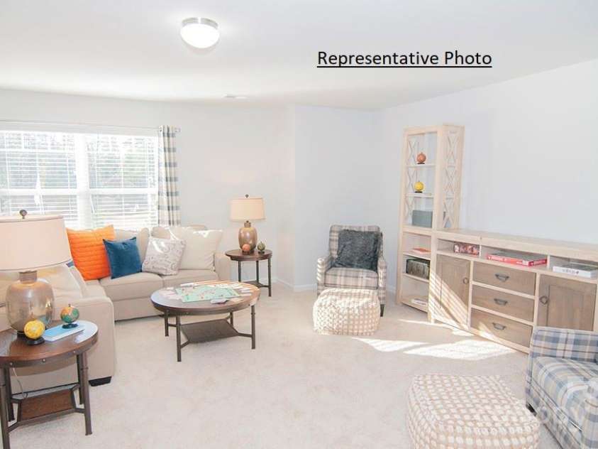 137 Apple Orchard Court, Statesville, NC 28677.  MLS# CAR4254312, YatesRealty ID 16690. 