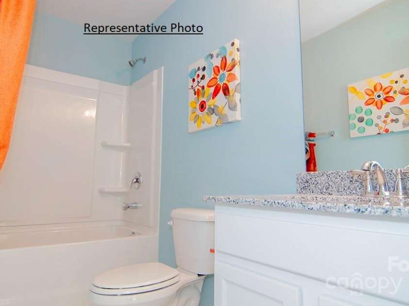 137 Apple Orchard Court, Statesville, NC 28677.  MLS# CAR4254312, YatesRealty ID 16690. 