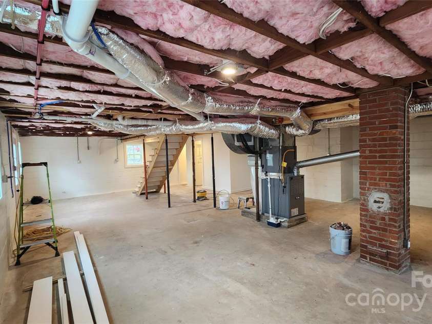 621 Watts Street, Valdese, NC 28690.  MLS# CAR4227194, YatesRealty ID 16692. 