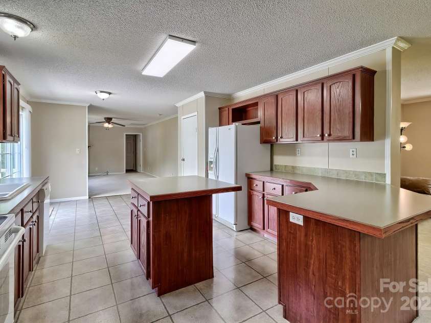 1774 Wintertide Road, Jefferson, SC 29718.  MLS# CAR4251513, YatesRealty ID 16693. 