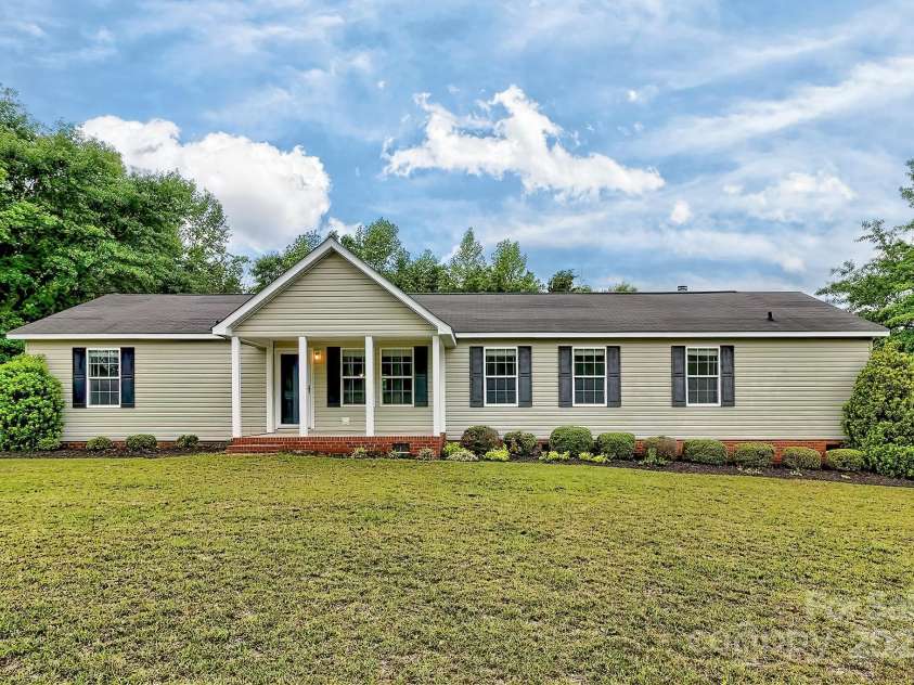 1774 Wintertide Road, Jefferson, SC 29718.  MLS# CAR4251513, YatesRealty ID 16693. 