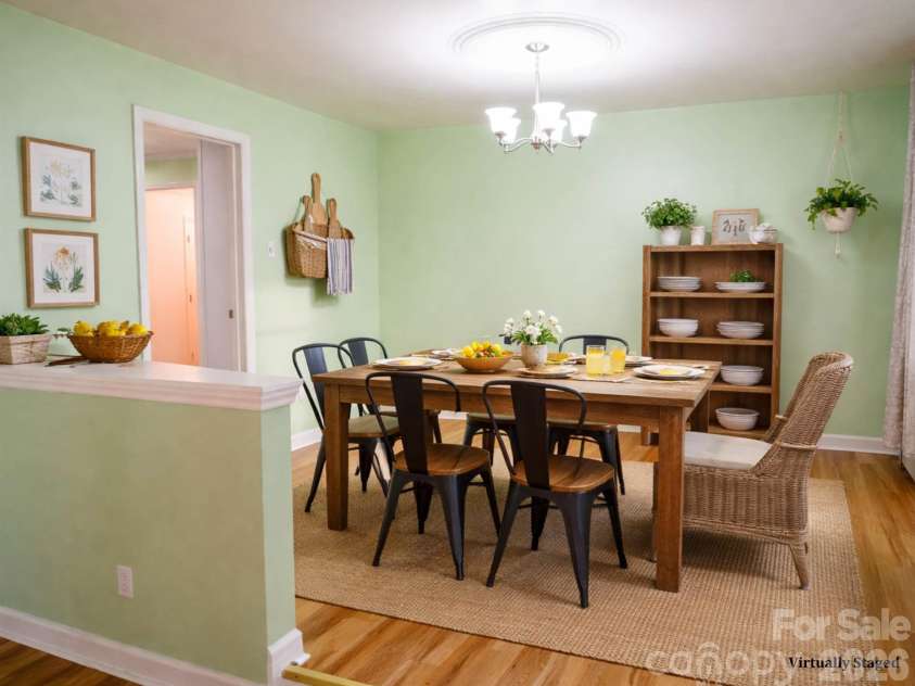 234 Edgewood Drive, Statesville, NC 28625.  MLS# CAR4364089, YatesRealty ID 16694. Virtually staged dining area