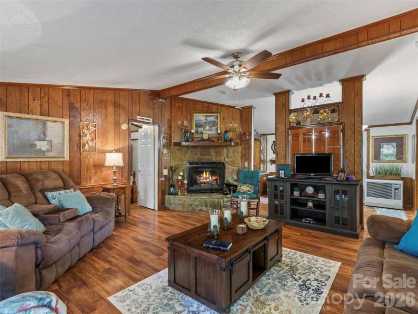 1270 Old Mine Fork Road, Burnsville, NC 28714.  MLS# CAR4375064, YatesRealty ID 16696. 