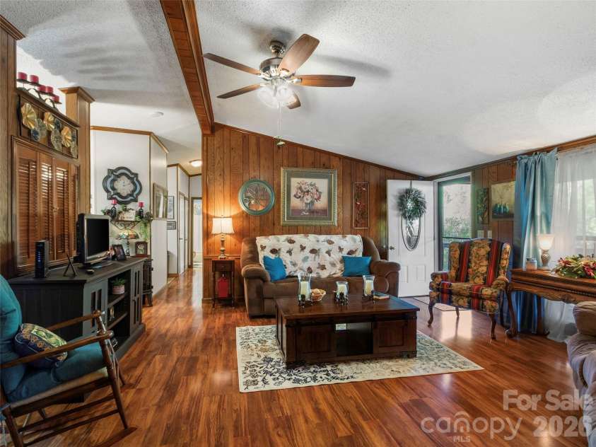 1270 Old Mine Fork Road, Burnsville, NC 28714.  MLS# CAR4375064, YatesRealty ID 16696. 