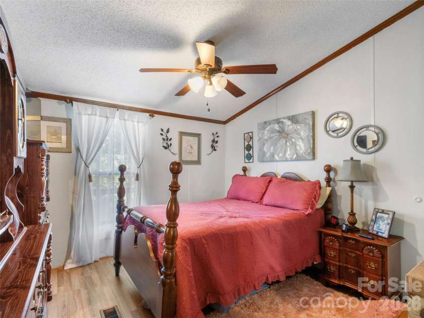 1270 Old Mine Fork Road, Burnsville, NC 28714.  MLS# CAR4375064, YatesRealty ID 16696. 