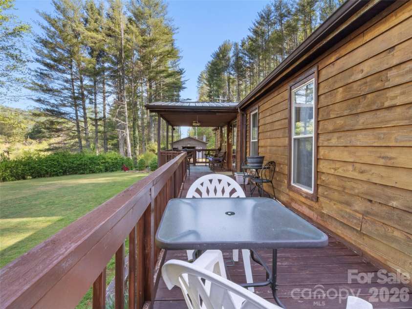 1270 Old Mine Fork Road, Burnsville, NC 28714.  MLS# CAR4375064, YatesRealty ID 16696. 