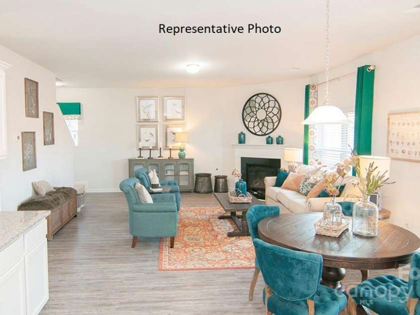 203 Giant Oak Avenue, Statesville, NC 28677.  MLS# CAR4235944, YatesRealty ID 16697. 