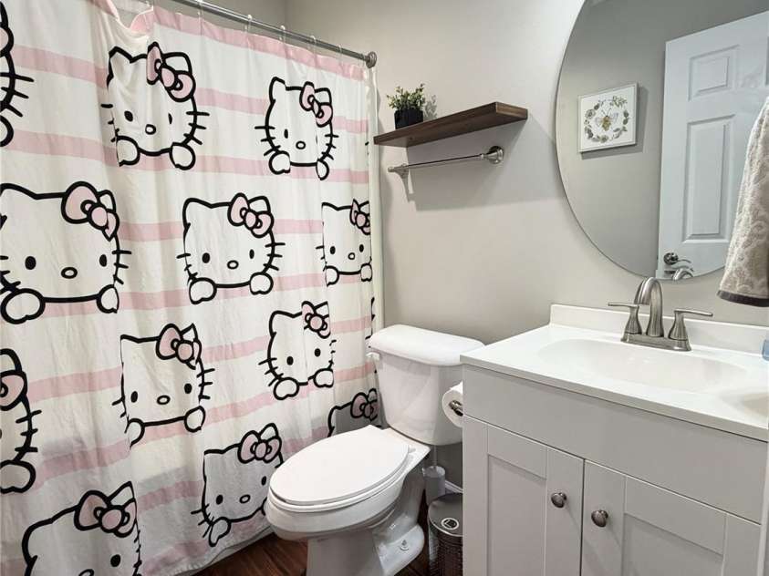 7459 Elwood Drive, Charlotte, NC 28227.  MLS# CAR4355615, YatesRealty ID 16697. ADU - Bathroom 2