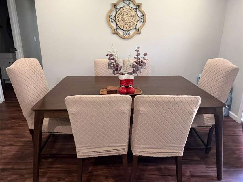 7459 Elwood Drive, Charlotte, NC 28227.  MLS# CAR4355615, YatesRealty ID 16697. ADU - Dining