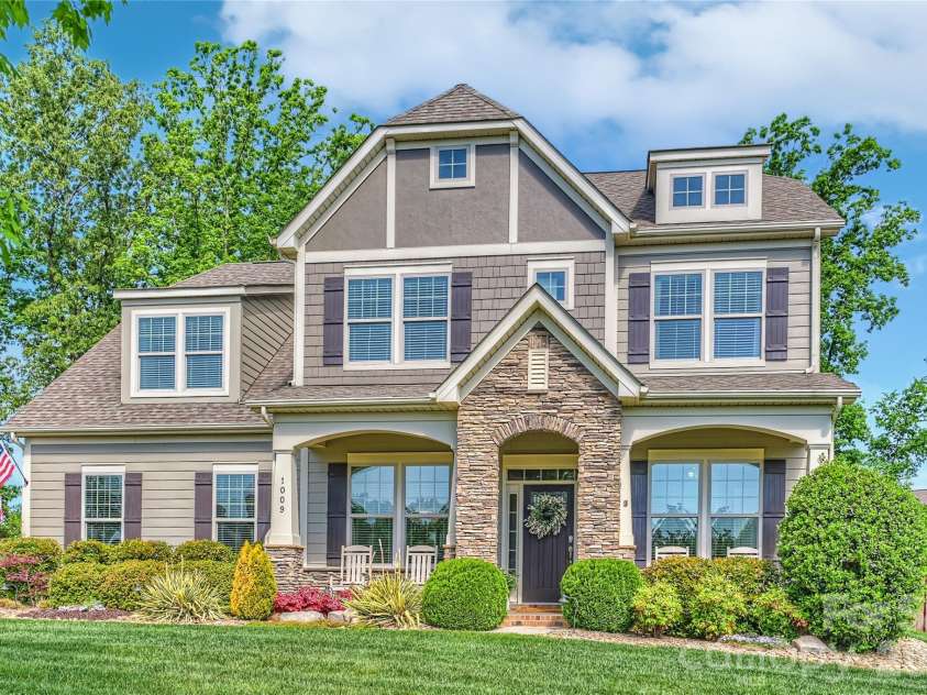 1009 Marlebone Court, Indian Trail, NC 28079.  MLS# CAR4373334, YatesRealty ID 16699. 