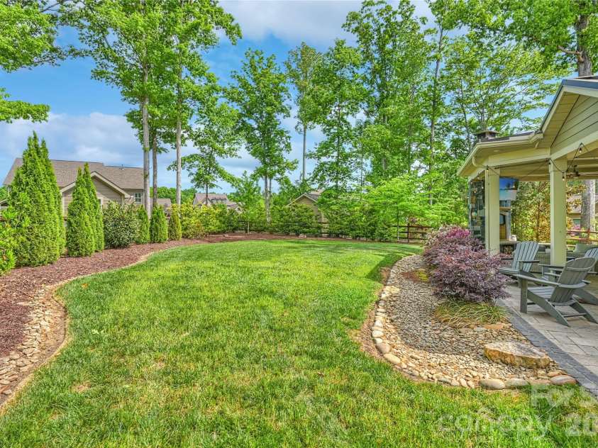 1009 Marlebone Court, Indian Trail, NC 28079.  MLS# CAR4373334, YatesRealty ID 16699. 