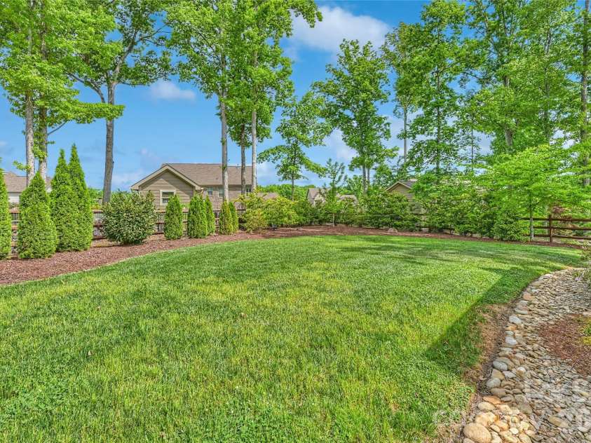 1009 Marlebone Court, Indian Trail, NC 28079.  MLS# CAR4373334, YatesRealty ID 16699. 
