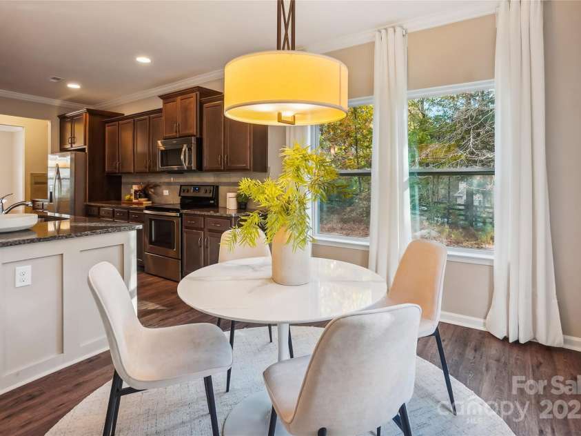 6003 Hawk View Road, Waxhaw, NC 28173.  MLS# CAR4197958, YatesRealty ID 16699. 