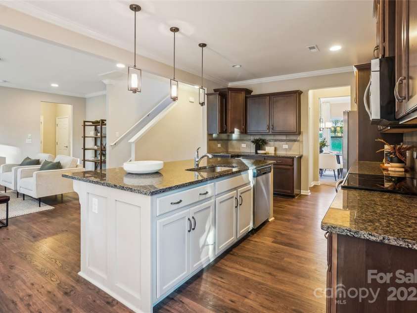 6003 Hawk View Road, Waxhaw, NC 28173.  MLS# CAR4197958, YatesRealty ID 16699. 