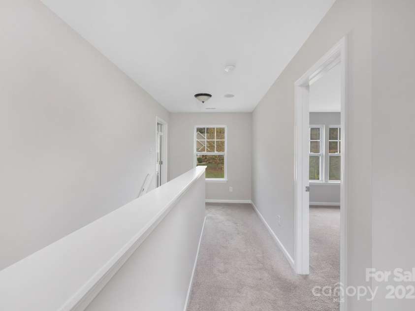 6003 Hawk View Road, Waxhaw, NC 28173.  MLS# CAR4197958, YatesRealty ID 16699. 