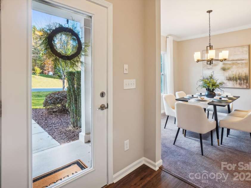 6003 Hawk View Road, Waxhaw, NC 28173.  MLS# CAR4197958, YatesRealty ID 16699. 