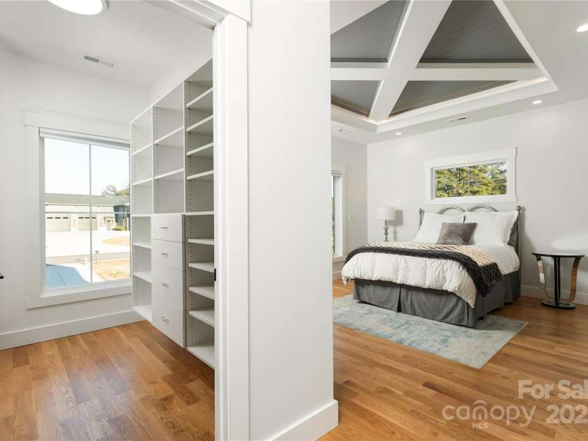 108 Isle Of Pines Road, Mooresville, NC 28117.  MLS# CAR4307197, YatesRealty ID 167. 