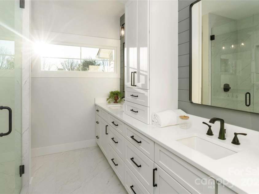 108 Isle Of Pines Road, Mooresville, NC 28117.  MLS# CAR4307197, YatesRealty ID 167. 