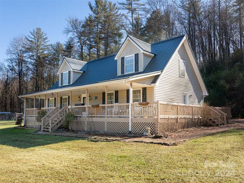 315 Garren Creek Road, Brevard, NC 28712.  MLS# CAR4106629, YatesRealty ID 167. 