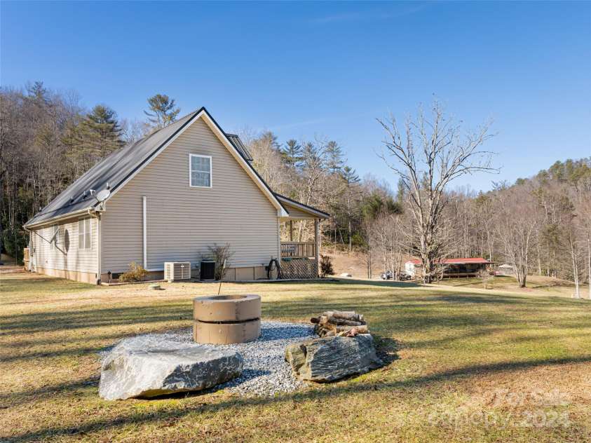 315 Garren Creek Road, Brevard, NC 28712.  MLS# CAR4106629, YatesRealty ID 167. 