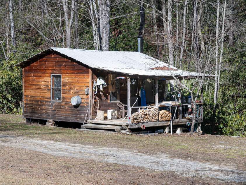 315 Garren Creek Road, Brevard, NC 28712.  MLS# CAR4106629, YatesRealty ID 167. 