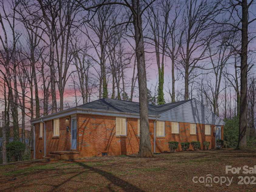 3210 Marlborough Road, Charlotte, NC 28208.  MLS# CAR4152456, YatesRealty ID 1670. 