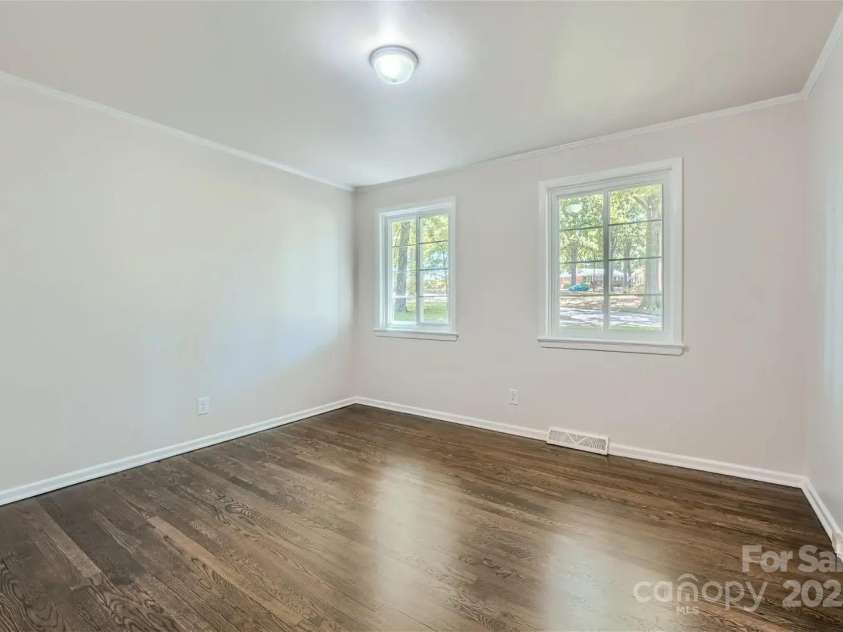 3210 Marlborough Road, Charlotte, NC 28208.  MLS# CAR4322813, YatesRealty ID 1670. Primary Bedroom