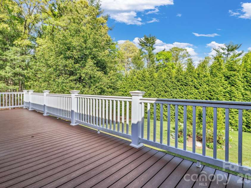 218 Brown Road, Hendersonville, NC 28791.  MLS# CAR4371847, YatesRealty ID 16700. 