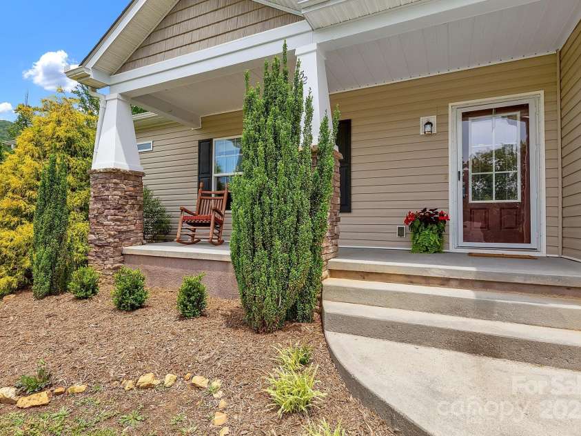 52 Luther Cove Road, Candler, NC 28715.  MLS# CAR4257069, YatesRealty ID 16701. Front Porch